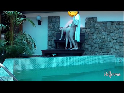 ❤️ Baas noeget faam nei it swimbad, mar koe net wjerstean in hot ❌ Porno by ús fy.image-kassir.ru ☑
